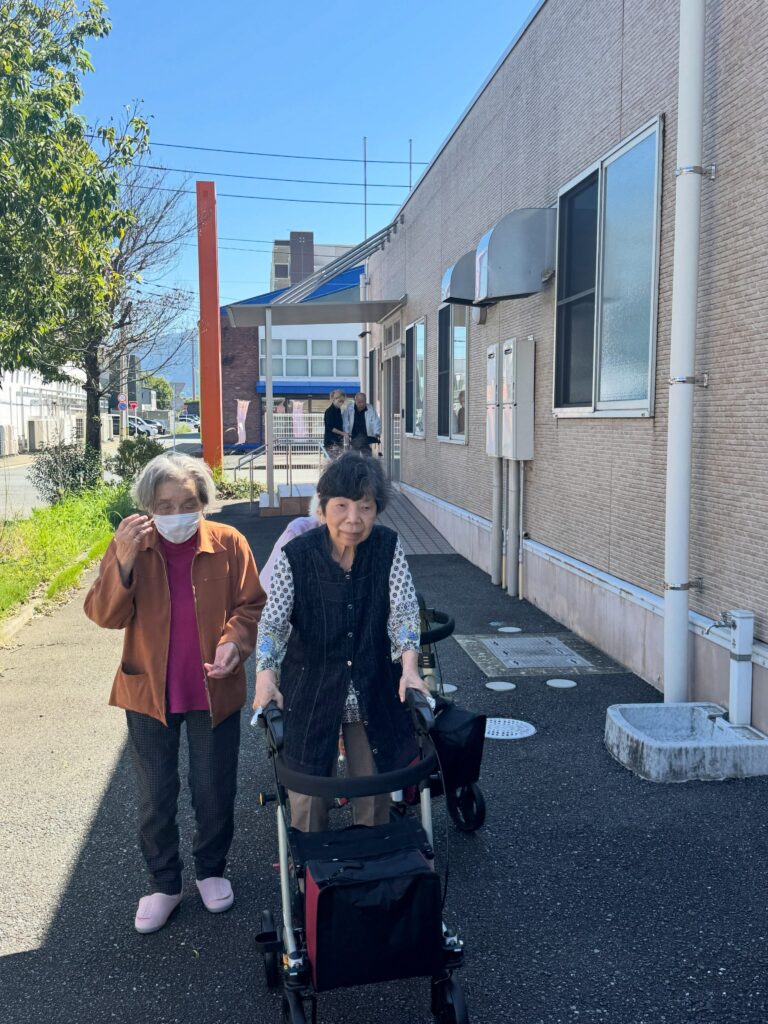 いざという時に備えて|利用者様と避難経路を確認しましたの写真 3